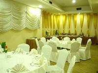 Hotel Bintang Wisata Mandiri Джакарта Экстерьер фото